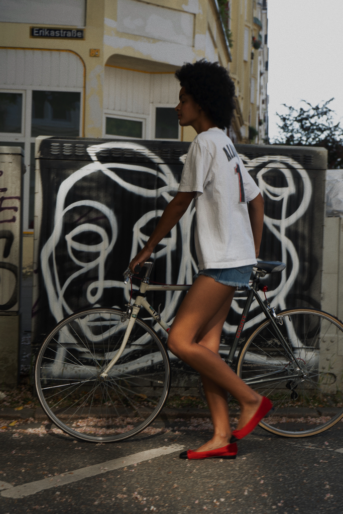 Handgefertigte Damenschuhe aus Italien | SHOOHS Hamburg – SHOOHS GmbH